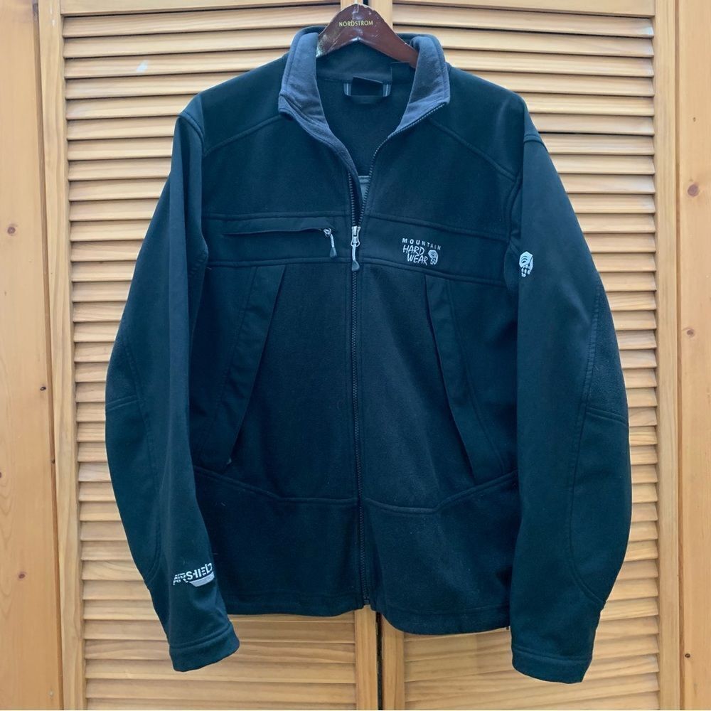 Mountain Hardwear Men’s Black Zip up Jacket size large